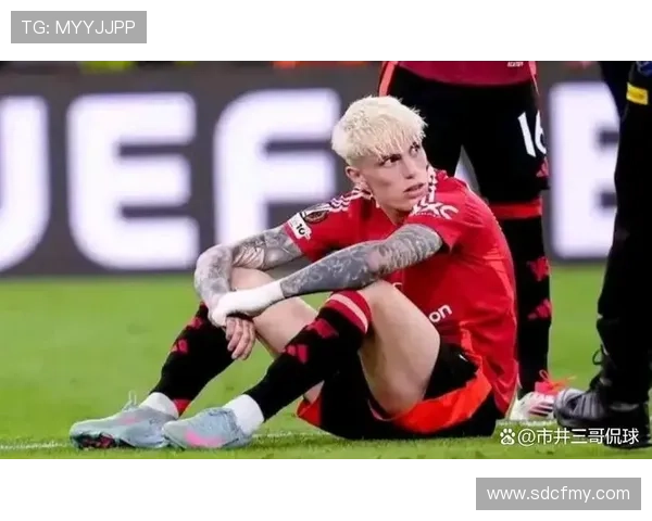 曼联更衣室矛盾再次显现，对球队赛季表现形成潜在制约